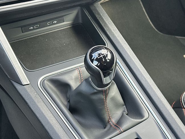20199553.jpg