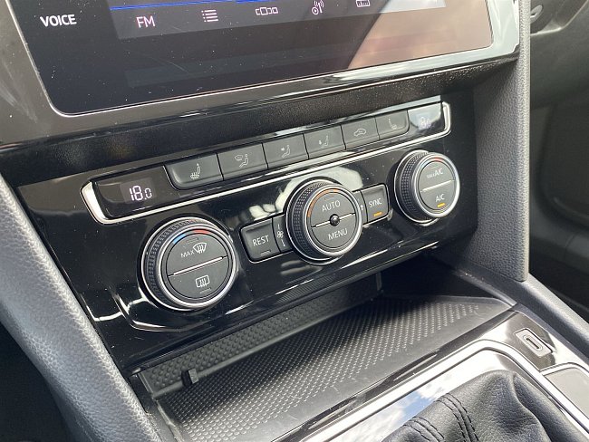 20199867.jpg
