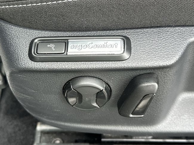 20199883.jpg